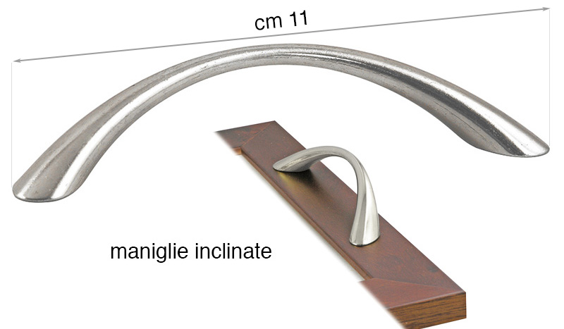 Pereche de mânere nichelate înclinate - 11 cm